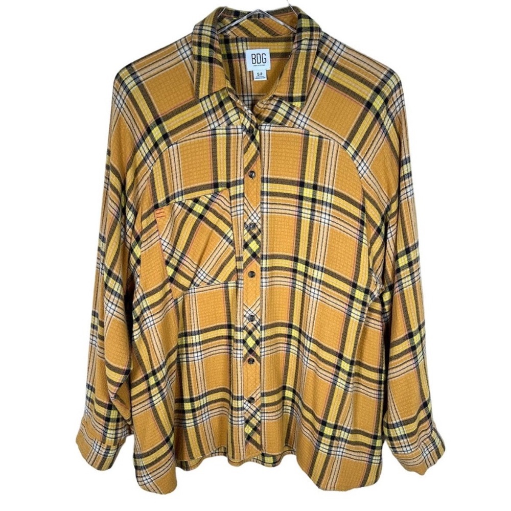 BDG x Urban Outfitters Plaid Button Up Shirt